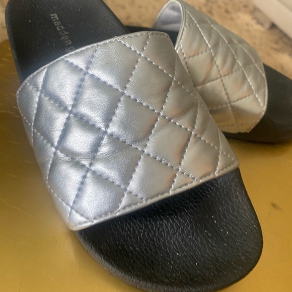 Quilted slides - Picture 4 of 5